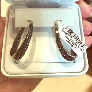 Beautiful black Swarovski elements earrings